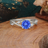 Vintage Round Cut Twisted Band Sapphire Ring for Women